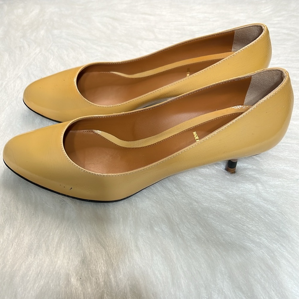 Fendi Heels ๐ - Picture 6 of 17